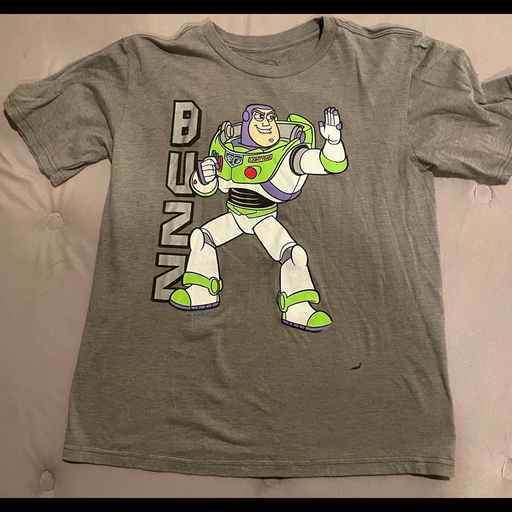 Buzz Lightyear grey t shirt boys size 10/12.